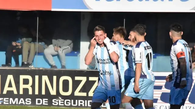 Marco Borgnino, autor del gol de la vuelta a la victoria de Atlético de Rafaela