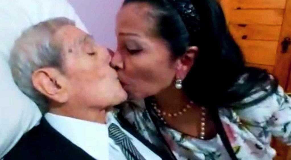 Tito Paz se casó con Teresa, la mujer que lo acompaña desde hace dos décadas.
