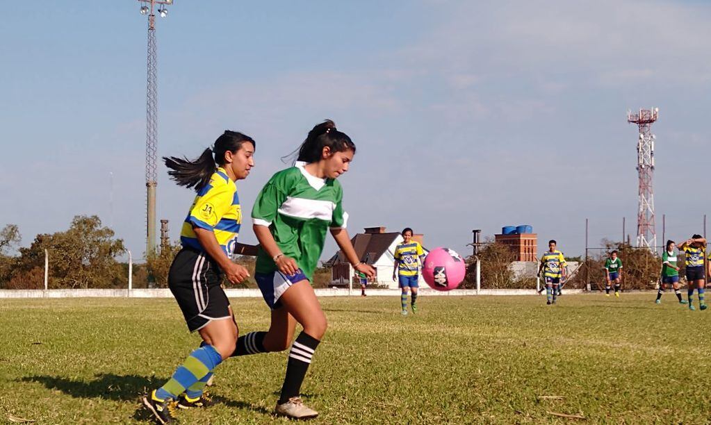 Histórica jornada para el deporte femenino en Puerto Iguazú.