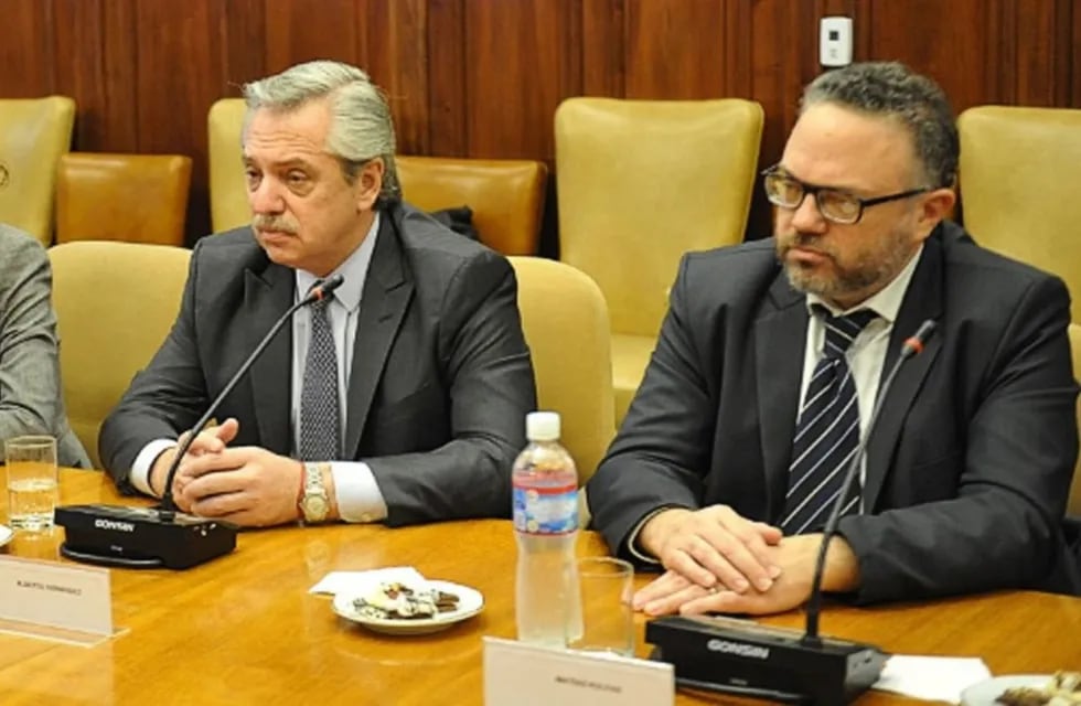 Alberto Fernández y Matías Kulfas. El Gobierno salió a desmentir al, ahora, exministro.