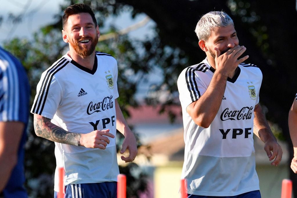 Lionel Messi y Sergio Agüero.