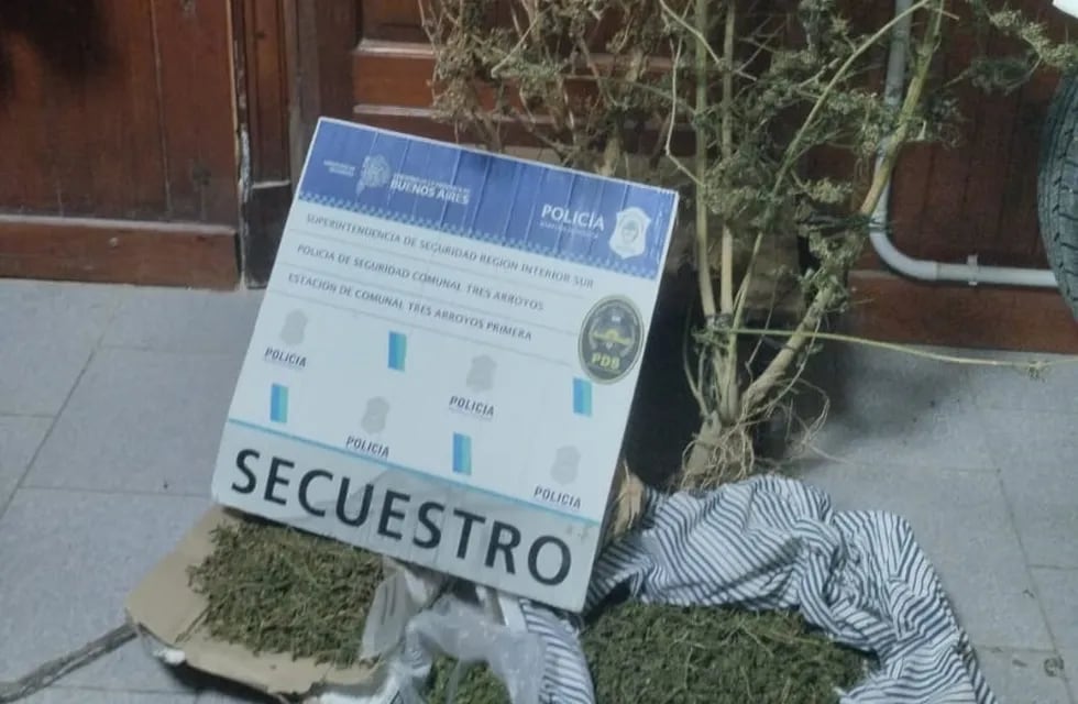 Policía de Tres Arroyos incauta un kilo de droga y hay un aprehendido en dos allanamientos