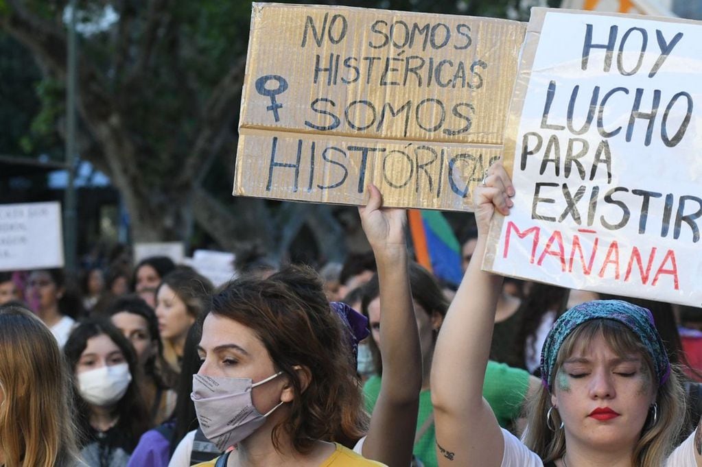 Marcha Ni una Menos dia de la mujer 8 M en Río IV ( Tomas Fragueiro / La Voz)