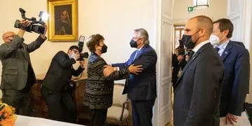 Kristalina Georgieva y Alberto Fernández en la embajada de Argentina en Roma