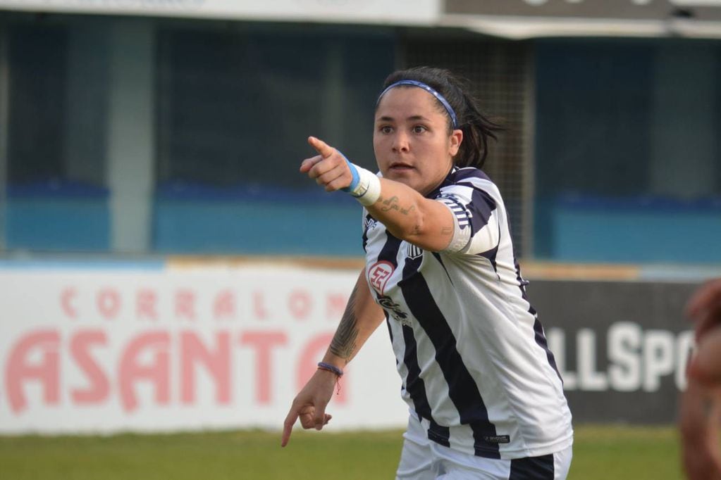 Florencia Pianello llegó a los 164 goles en Talleres (Gentileza)