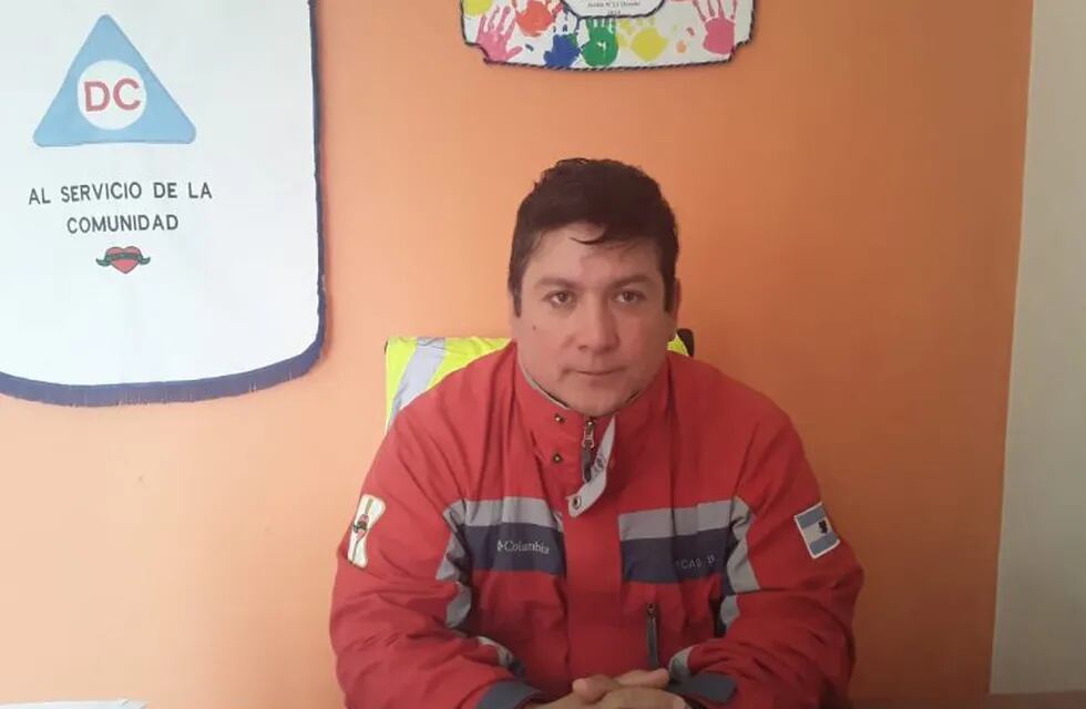 Director de Defensa Civil municipal Ricardo bucarey