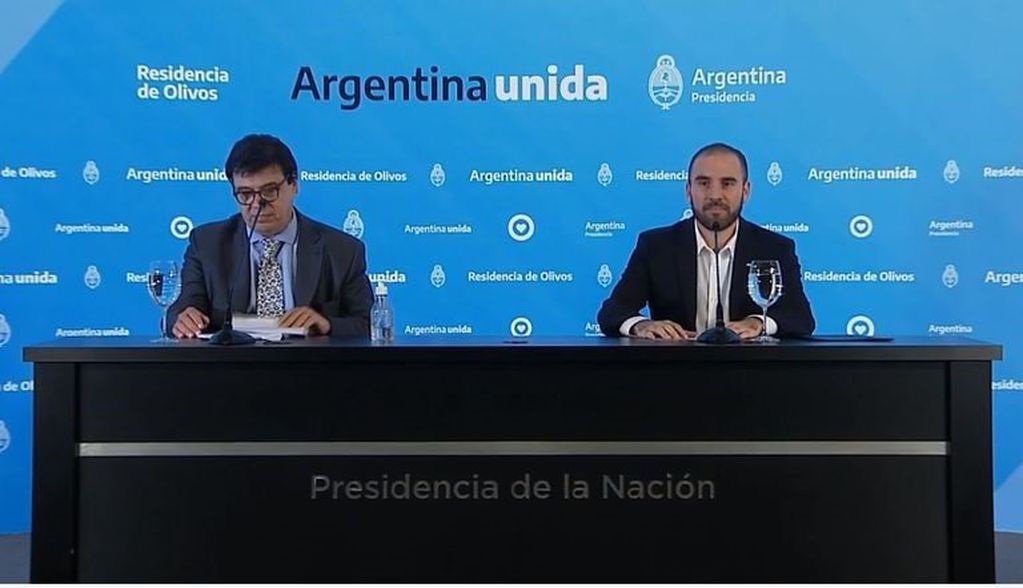 Los ministros Moroni Guzmán (Foto: Presidencia)