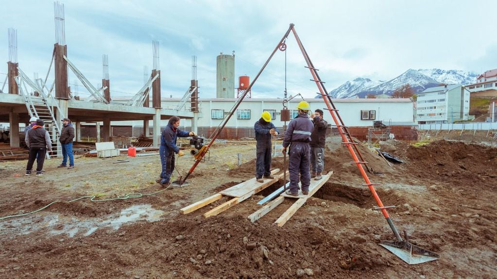 Reanudaron las obras de ampliación del Hospital Regional Ushuaia.