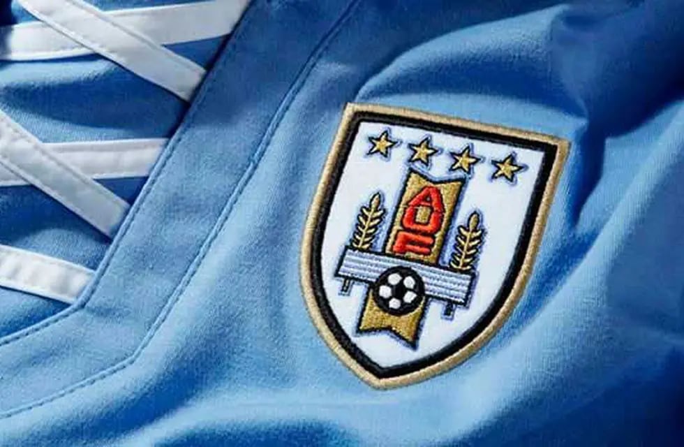FIFA solicitó quitar dos estrellas a camiseta de selección uruguaya »  Portal Medios Públicos
