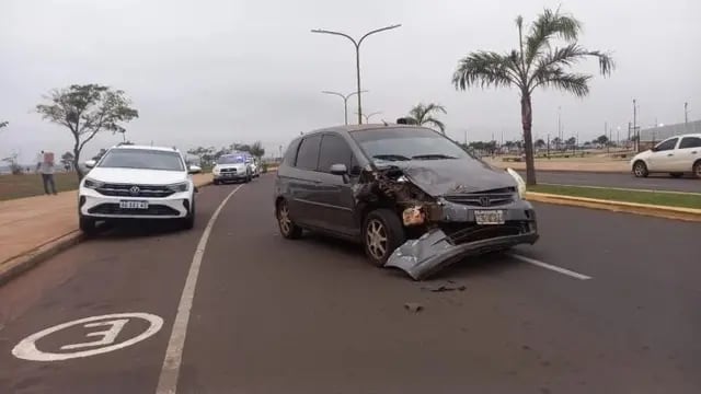 Dos personas heridas en siniestro vial en la avenida Costanera