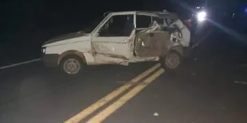 Choque entre un auto y un camión en San Vicente dejó tres personas heridas