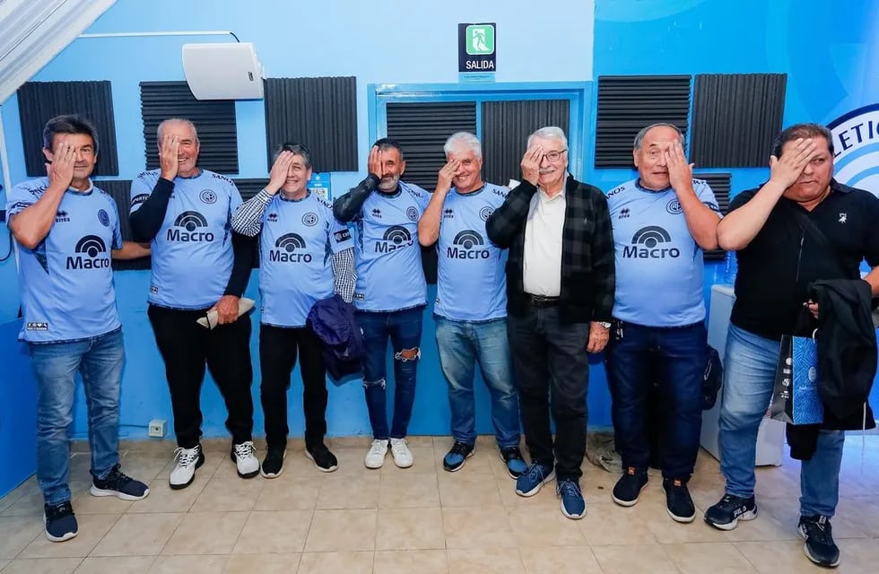 Piratas campeones. El Belgrano de 1986, ganador del Torneo Regional (Prensa Belgrano).