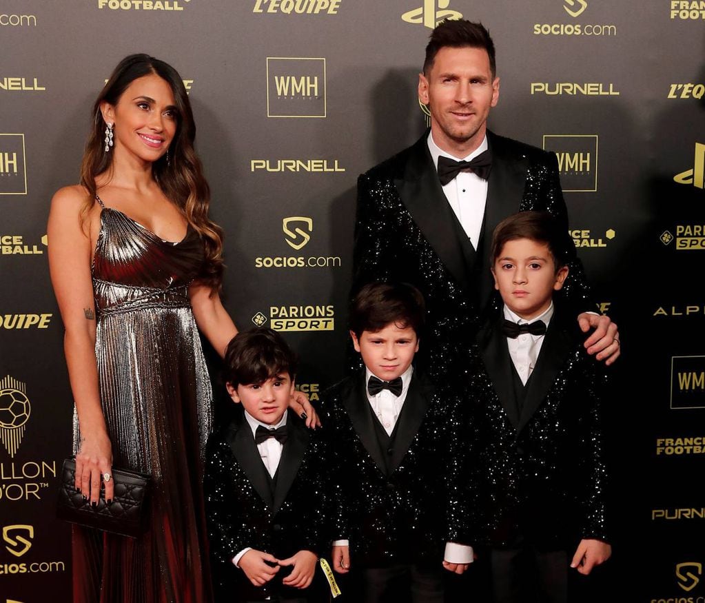 Los hijos de Messi se vistieron igual que su papá.