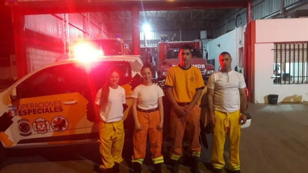 Bomberos de Arroyito viajan a combatir el incendio en las sierras