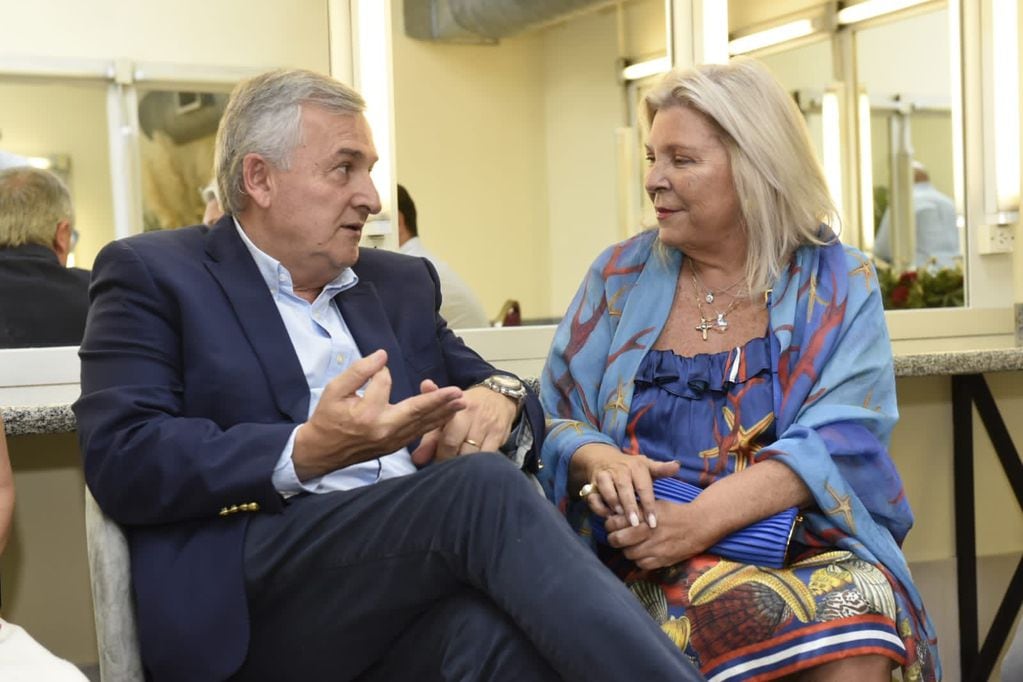Elisa Carrió y Gerardo Morales, dos de las voces críticas de Macri en Juntos. 