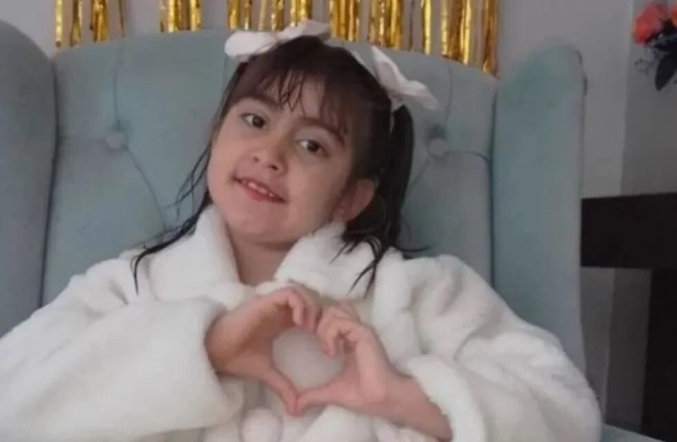 Kiara, la niña de Corrientes que fue sometida a un trasplante de corazón, falleció este domingo.