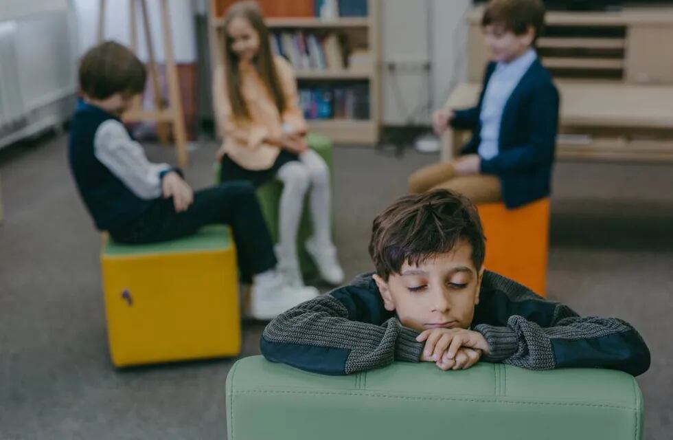 Una de las primeras señales de que un niño es superdotado es que se aburre en clase.