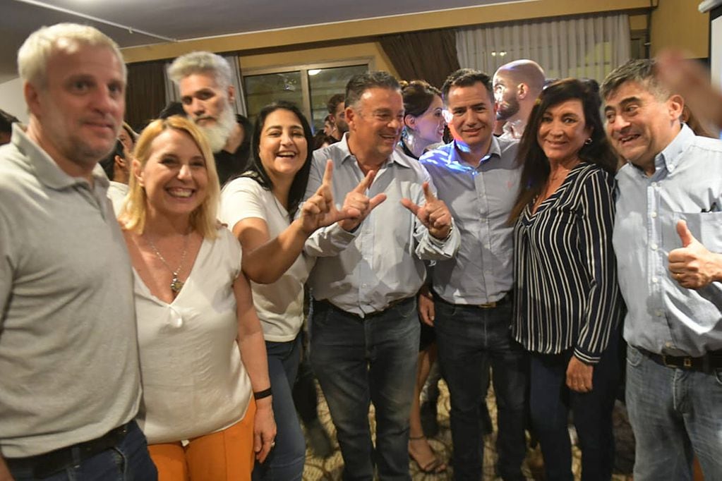Elecciones 2023. Festejos en el Búnker de La Libertad Avanza en Córdoba. (Javier Ferreyra/La Voz)