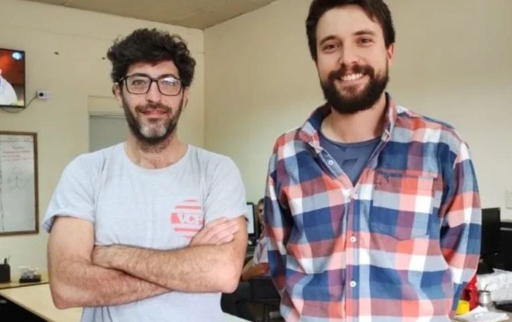 Juan Drovandi (izquierda) y Fernando López científicos de la Universidad Nacional de San Juan.