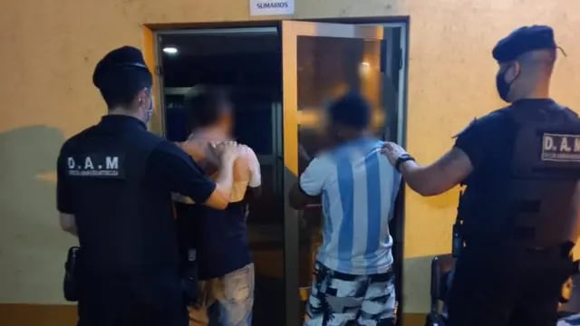 Terminaron detenidos tras robar ventanas de una casa en Posadas