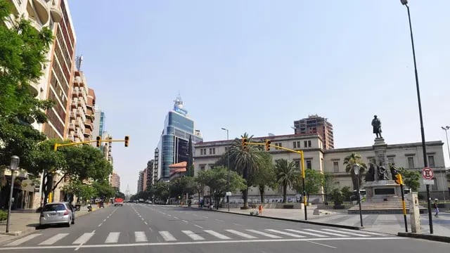 La avenida Hipólito Yrigoyen. (Sergio Ortega / La Voz).