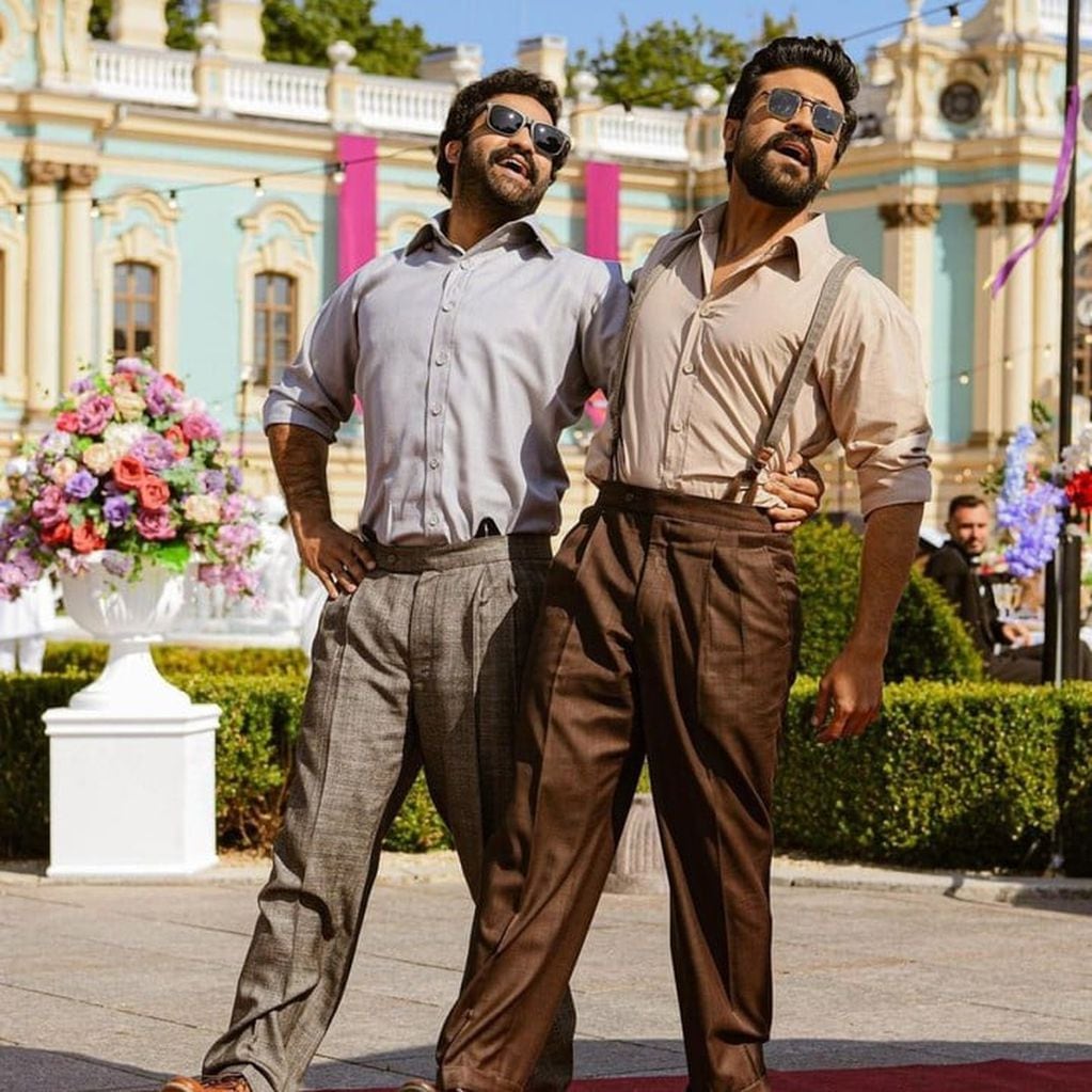 Los actores Rama Rao Jr y Ram Charam tienen los roles protagónicos de la película "RRR"