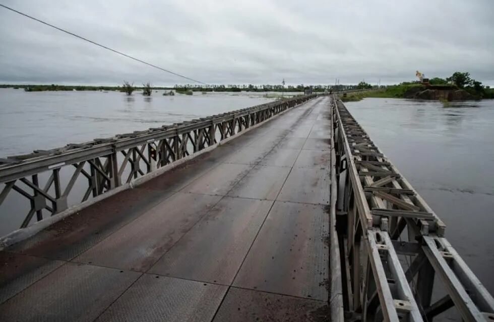 Vialidad Nacional habilitó el puente Bailey sobre el arroyo Guazú.