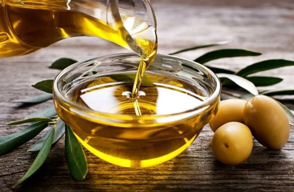 La ANMAT prohibió la venta de dos aceites de oliva.
