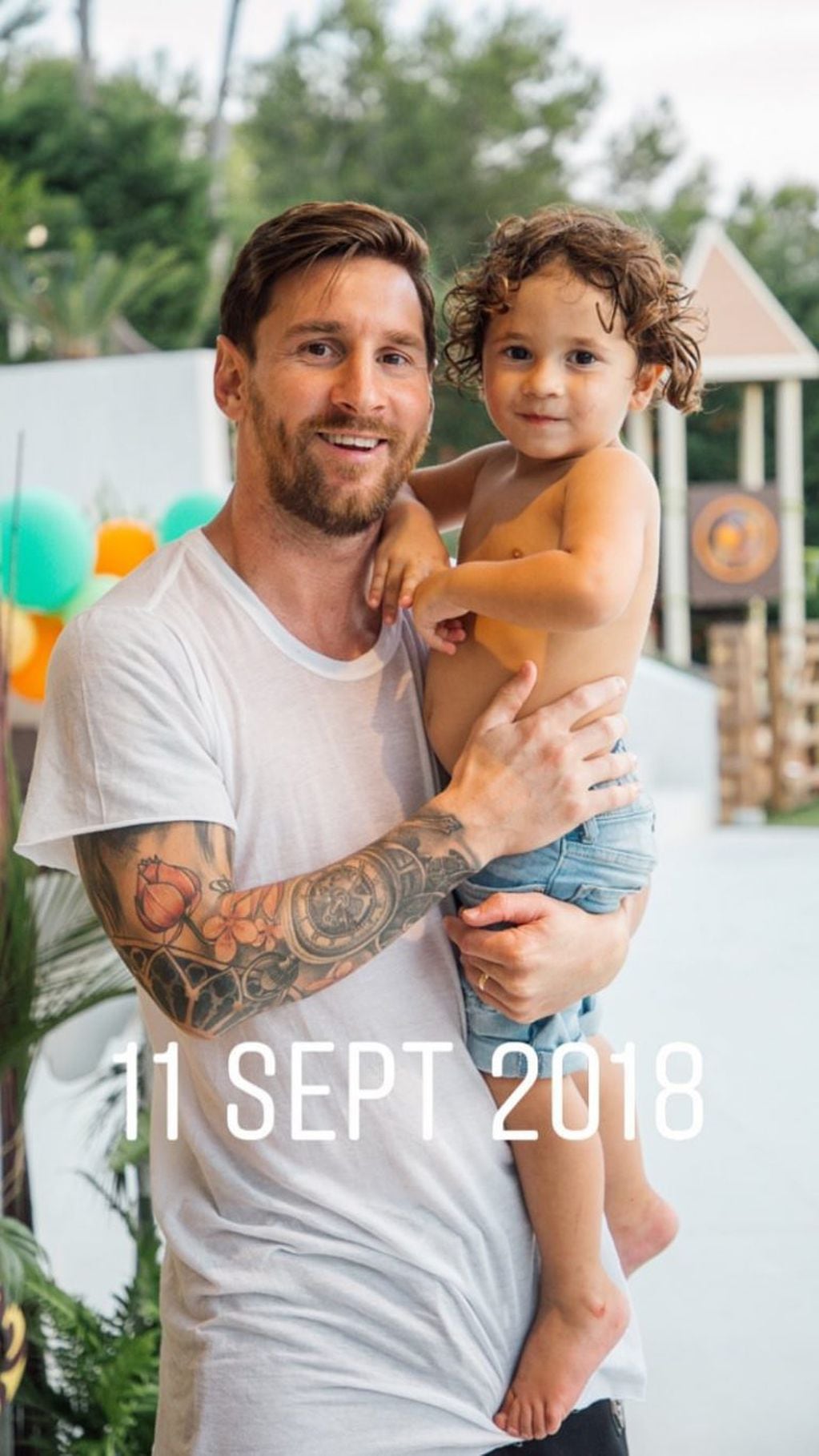 Mateo Messi junto a su papá. (@antonelaroccuzzo)