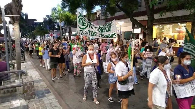 Marcha de Antorchas por la Salud de Villa Carlos Paz.