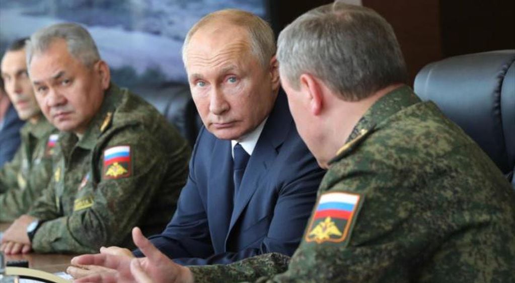 Vladimir Putin pidió que la OTAN se abstenga de llegar a las fronteras rusas