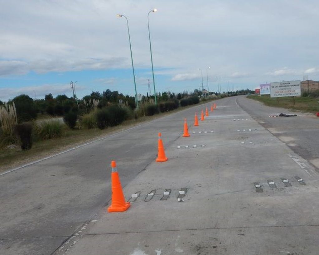 Realizaron arreglos de la calzada en el km 795 de la Autopista de las Serranías Puntanas.