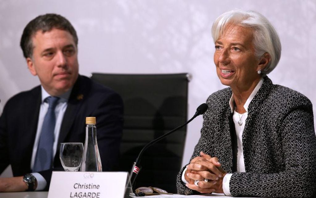 Nicolás Dujovne con Christine Lagarde en el G20 (AFP)