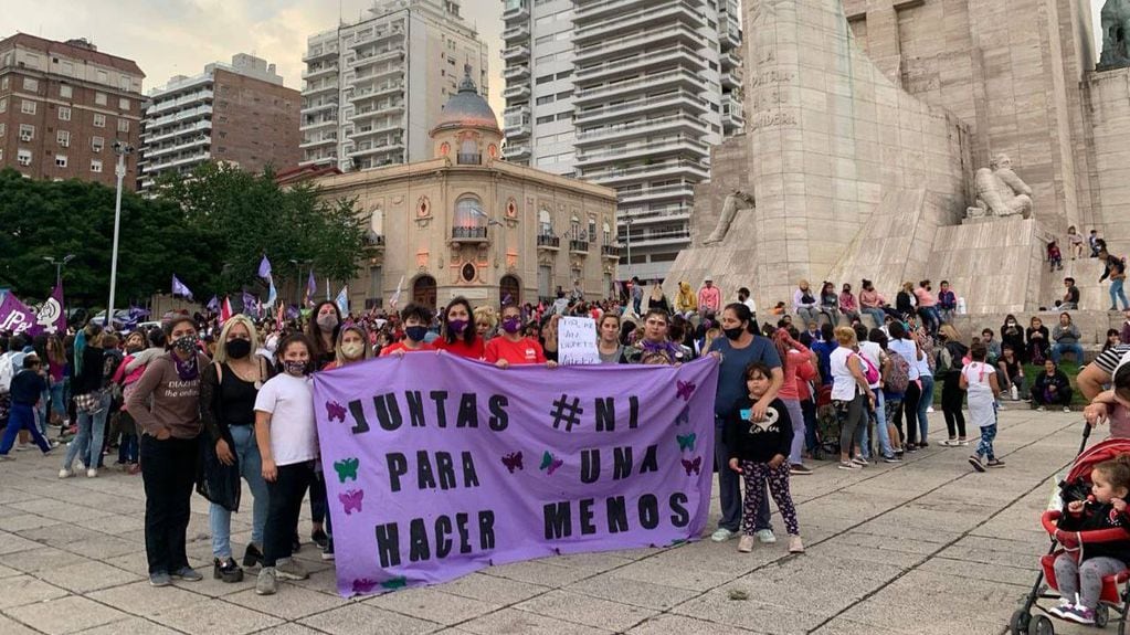 Marcha de Ni Una Menos en Rosario