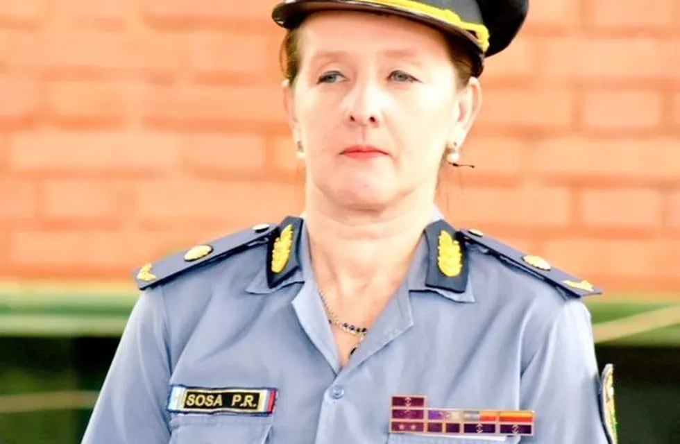 Patricia Sosa, comisario inspectora de la Policía de Misiones. Es la primera mujer en ocupar un cargo de su relevancia en la Jefatura de una Unidad Regional. (Twitter ministro)