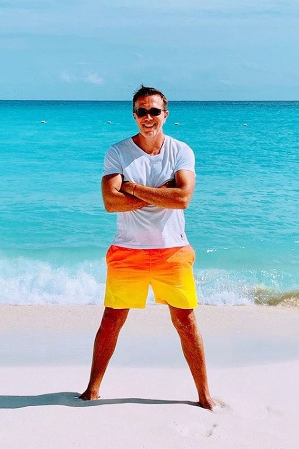Barili fotografiado por su novia en Cancún. (Instagram)