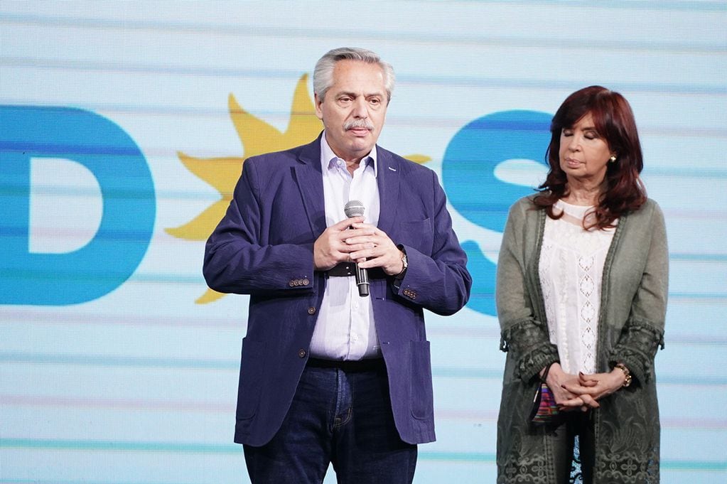 Alberto Fernández y Cristina Kirchner luego de conocerse los resultados de las PASO.