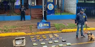 Puerto Iguazú: pretendía enviar cocaína por encomienda y fue detenido