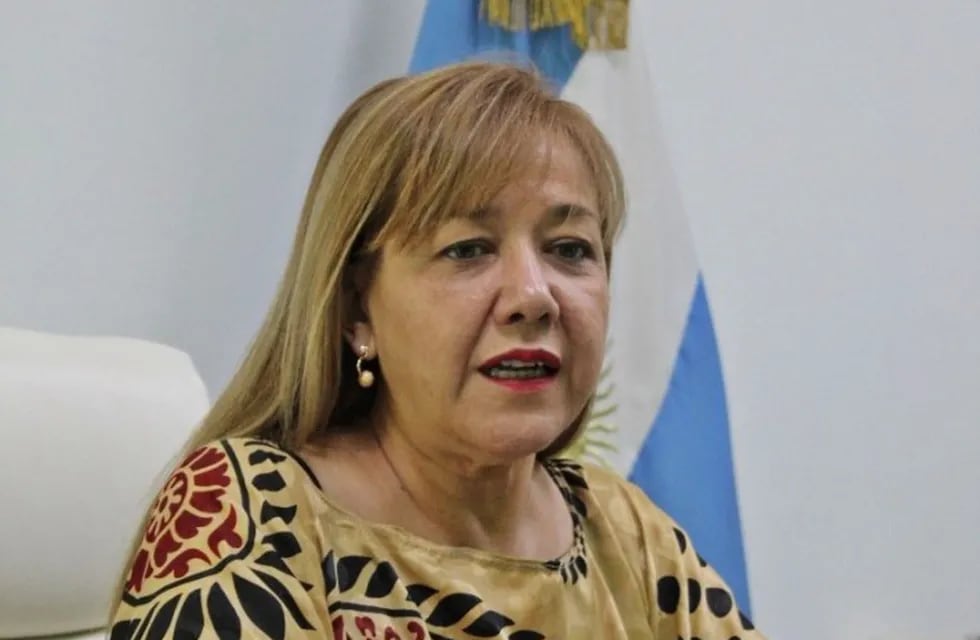 La ministra de Educación, Marcela Mosqueda.