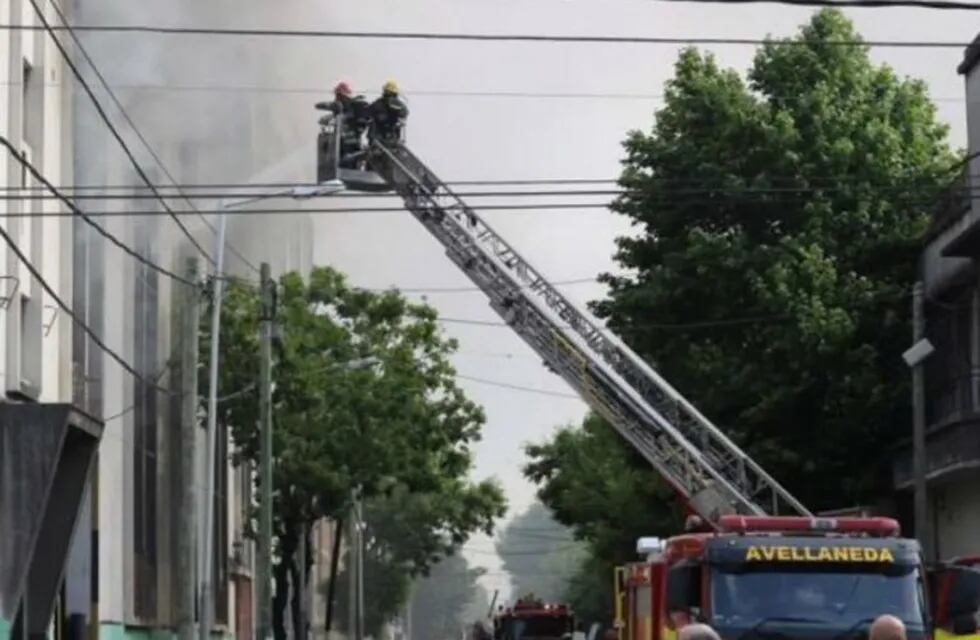 Incendio fu00e1brica zapatillas