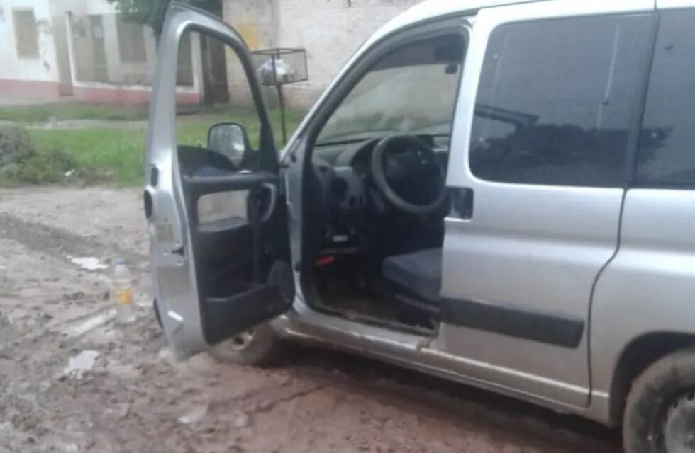 El vehículo robado en Sáenz Peña por un menor en estado de ebriedad.