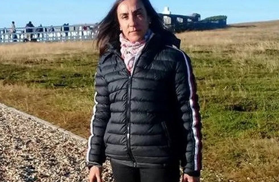 Lorna Márquez, sobrina del soldado 100 caído en Malvinas. (Facebook)