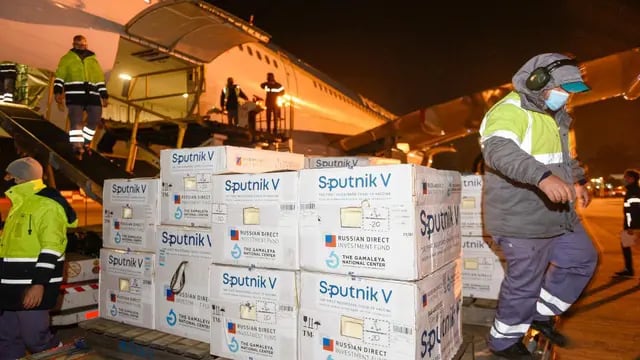 Llegaron más vacunas Sputnik V a la Argentina