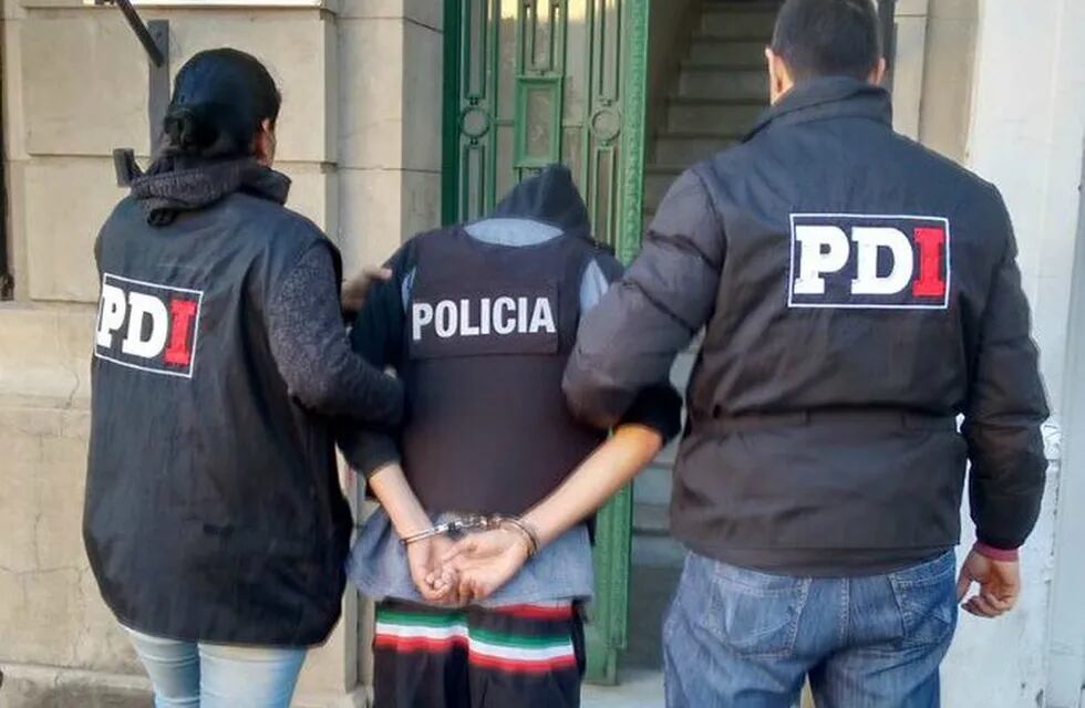 Detuvieron al segundo joven buscado por el homicidio del policía Pablo Cejas en Santa Fe. (Prensa PDI)