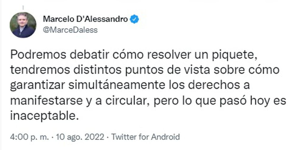 Uno de los tuits de Marcelo D'Alessandro