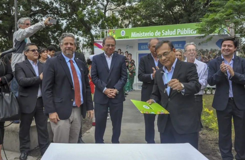 Rubinstein inauguró la primera Estación Saludable en Corrientes