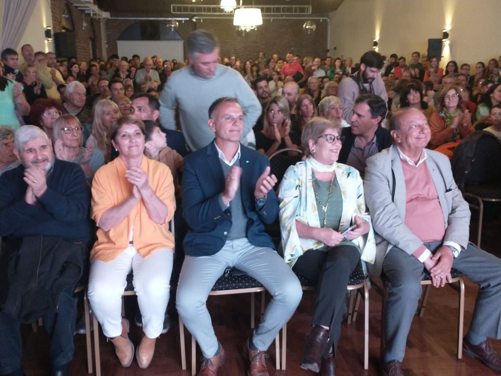 Elecciones 2023 en Tres Arroyos: Claudia Cittadino cerró su campaña