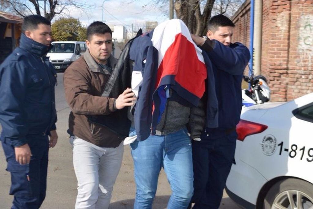 Los estafadores de la jubilada en Villa Mercedes.