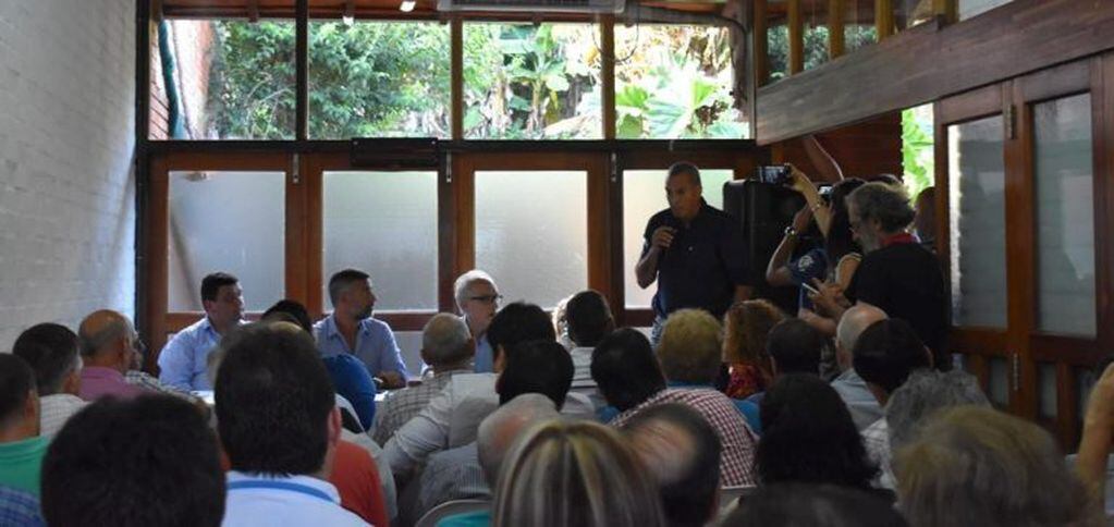 Reunión de la multisectorial empresarial en Eldorado, Misiones.