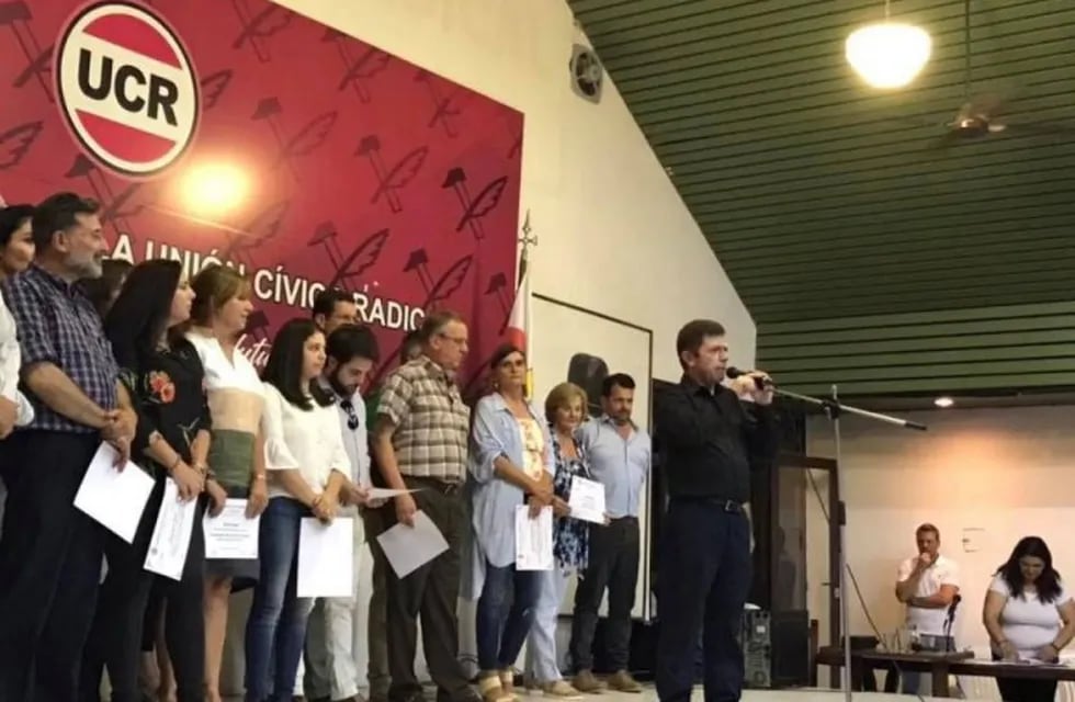 El presidente de la UCR en Entre Ríos pidió un candidato a presidente propio \